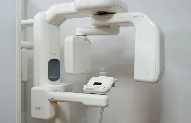 Equipo de radiografía panorámica Genoray de CISME Dental, Coslada